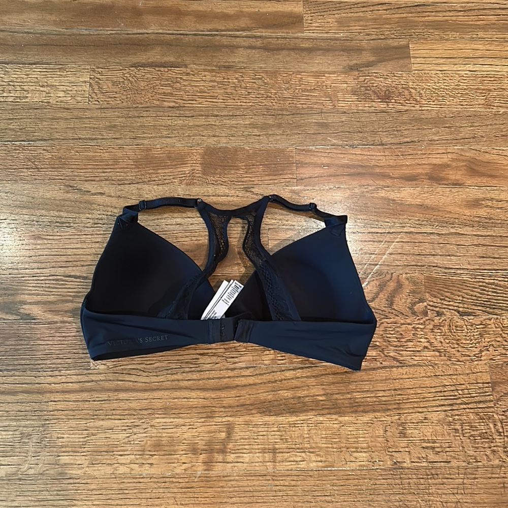 VS - Picture 2 of 3
